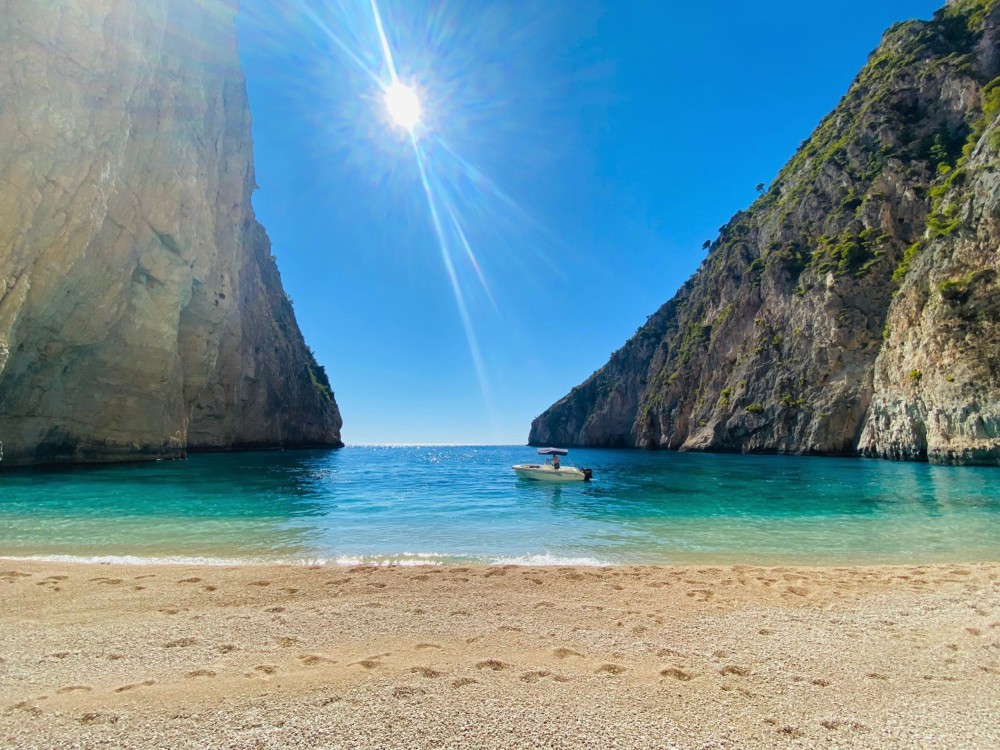 picture from activity Bareboat Charter a 5,5m Motorboat & Chart a Custom Cruise to Shipwreck Beach & the Blue Caves
