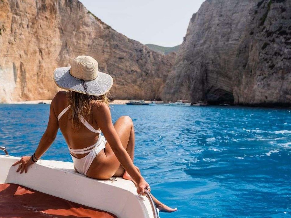 picture from activity Bareboat Charter a 5,5m Motorboat & Chart a Custom Cruise to Shipwreck Beach & the Blue Caves