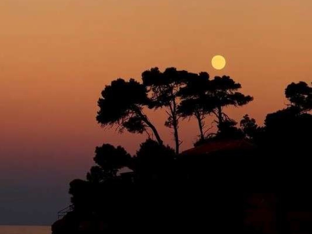 picture from activity Sunset Yacht Cruise to Marathonisi Island & the Keri Caves