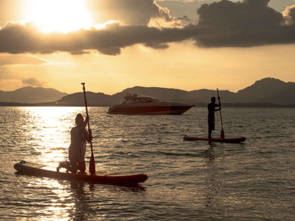 Excursion Azimut Atlantis 50